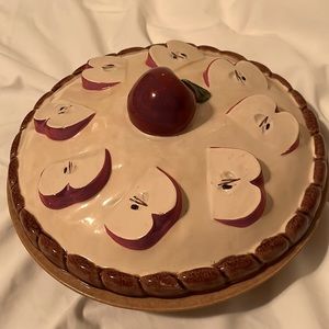 EUC ceramic apple pie server/holder. Portugal
